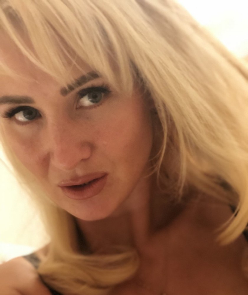 Индивидуалка Карина фото № 2 в городе Сергач